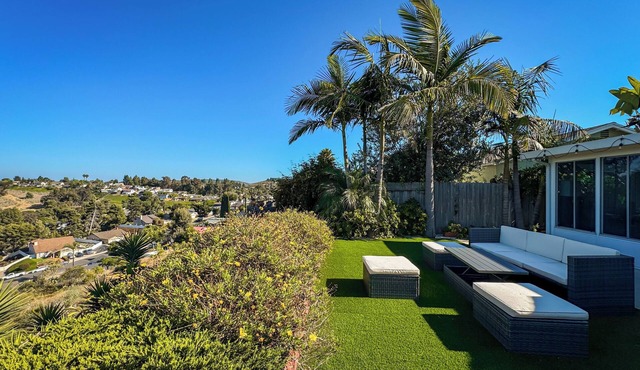Stunning Views & Private Backyard & Game Room & Grill in Great Location