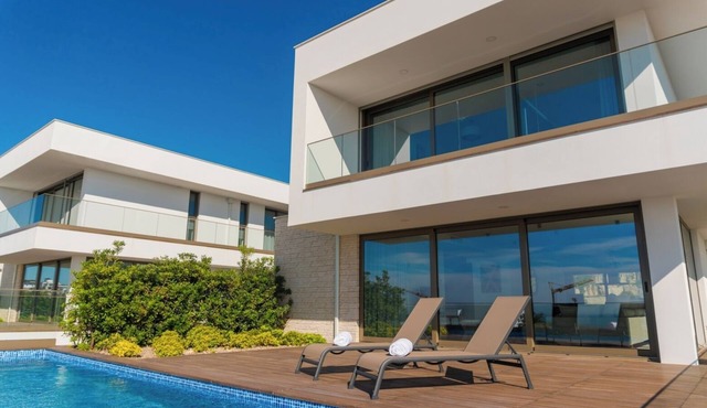 Stunning Villa with Private Pool - 03