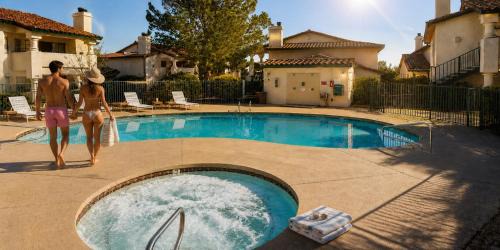 Summerlin Vegas Pool Condo w/Hot Tub & Games