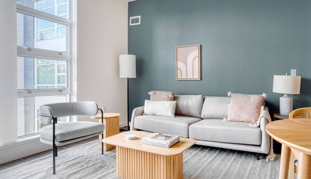 Sunlit Berkeley 1BR w/Gym, Roof & W/D, nr Amtrak, by Blueground