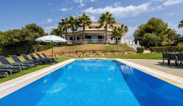 Super Algarve Villa | 4 Bedrooms | Casa dos Sonhos | Pool Table