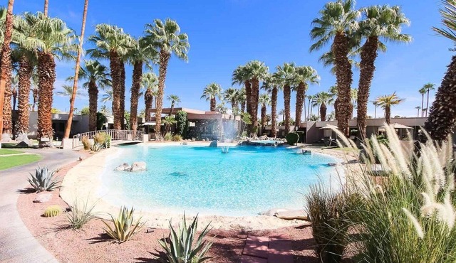Super Deluxe Palm Springs Condo
