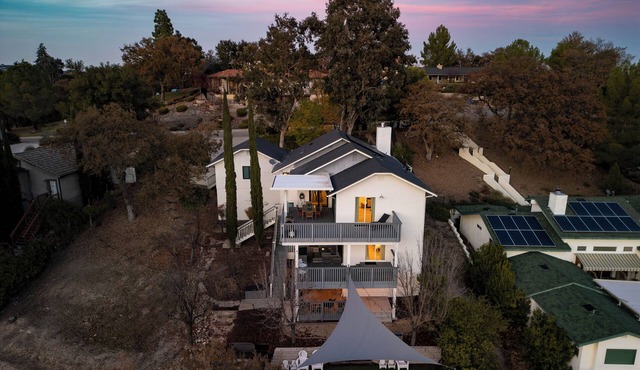 Terrace Hill | Modern Paso Robles Escape Near Wineries, Dining, and Hot Springs