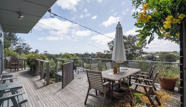 The Eagles Nest A Cosy Coastal Retreat