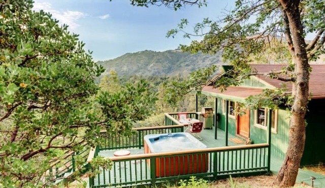 The Enchanted Lookout - luxury Julian cabin & spa.