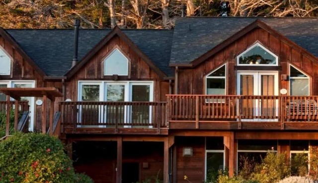 The Inn at Schoolhouse Creek