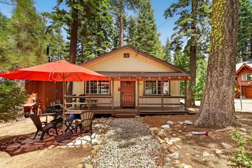 The Rustic Pine 2BDR Cabin