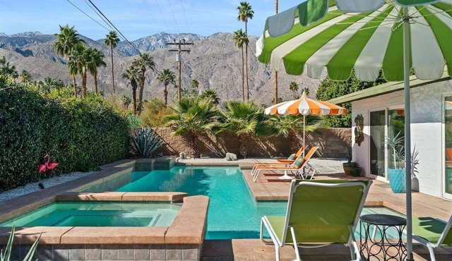 The Tranquil Oasis - Unwind in Style: Spacious Home with Fire Pit & Outdoor Lounge