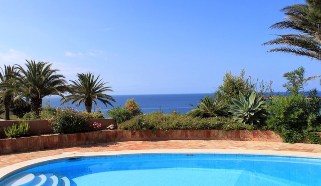 Traditional 3 Bedroom Villa with Stunning Sea Views