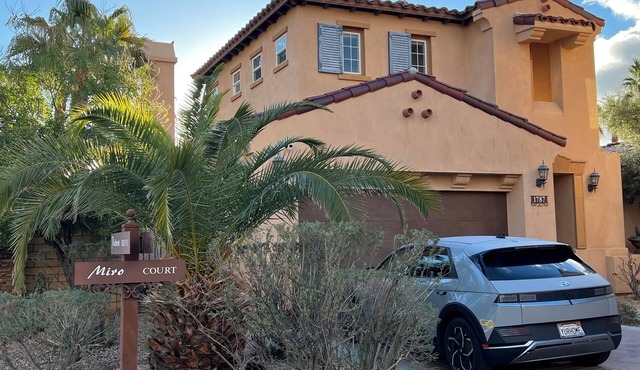 Tuscan Villa Retreat right in Palm Springs!