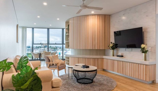 Ultimate Riverview Designer 2BD Apartment at CBD
