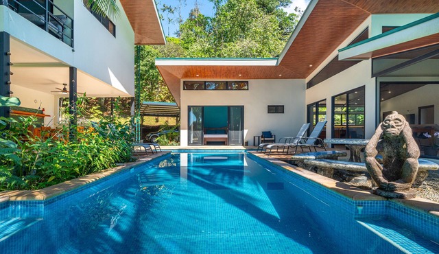 Unique and Cozy Design in the Jungle- 3 homes in one!