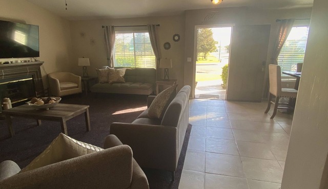 Unique Bakerfield home in great location