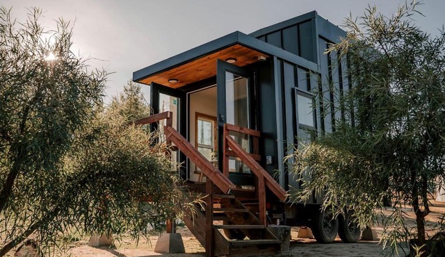 Unplug in a Rustic-Chic Tiny Home: Stargazing Patio, Cookout Space & Nature Views in Aguanga, California
