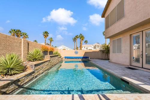 Vegas Oasis with Pool Spa and Billiards near Strip