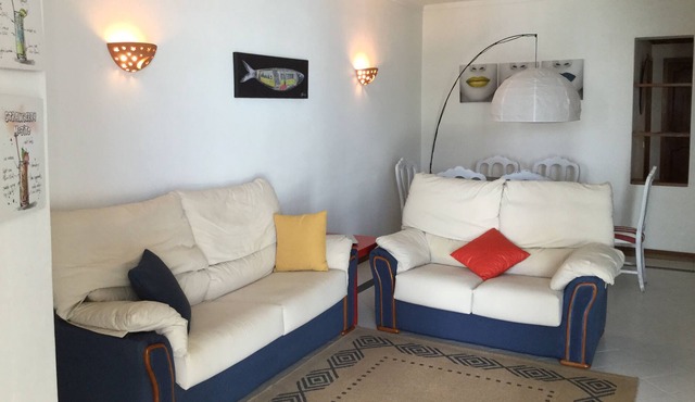 Very comfortable and central apartment 5 minutes walk from the beach