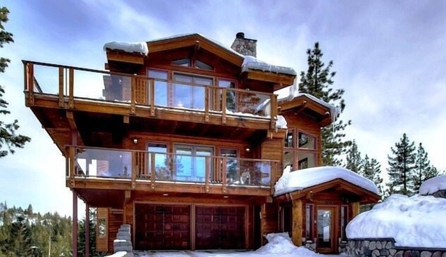 Views Hot Tub! Luxury for Family Friends Reunion Early Book Special Max 14 PPL