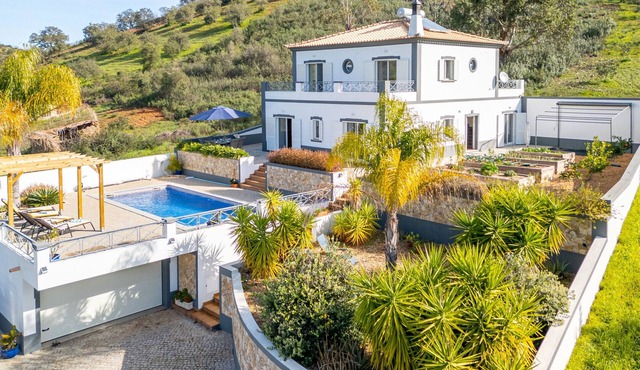 VILLA SERENA, Morenos