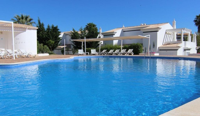 Villa Éden I