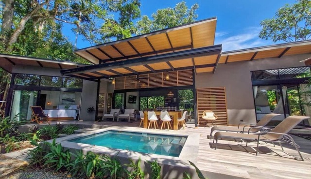 Villa Asencia w/pool & AC near the beach
