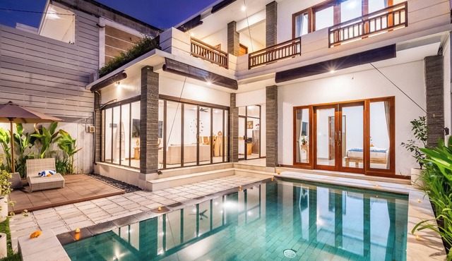 Villa Avaluna (by JB Villas)