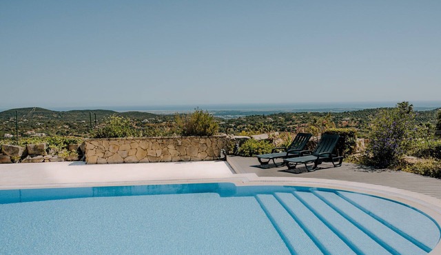 Villa Monte dos Agostos - Amazing 3-bedroom villa with exceptional views!