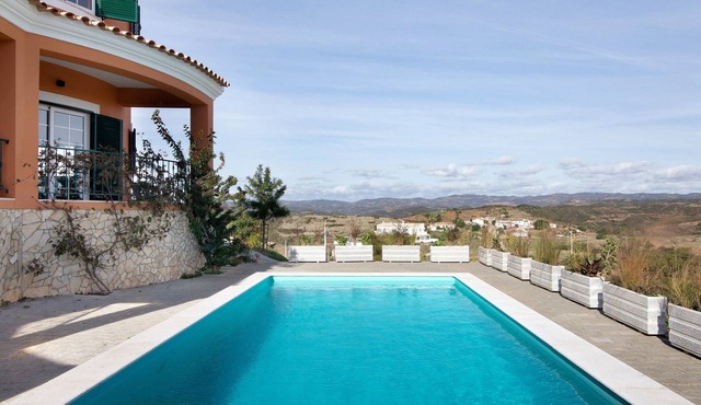 Villa 'Picota' with Sea View, Wi-Fi and Air Conditioning