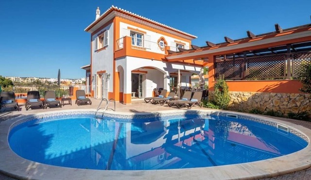 Villa Ribeiro III