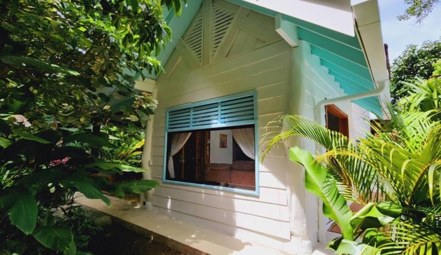 Villa Tropi: 2 houses & 2 swimming pools