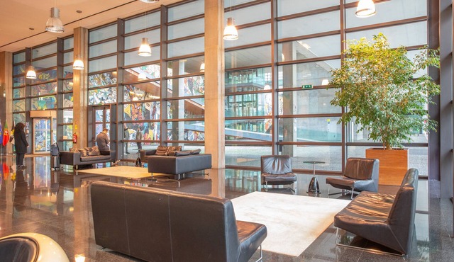 VIP Executive Art's Hotel