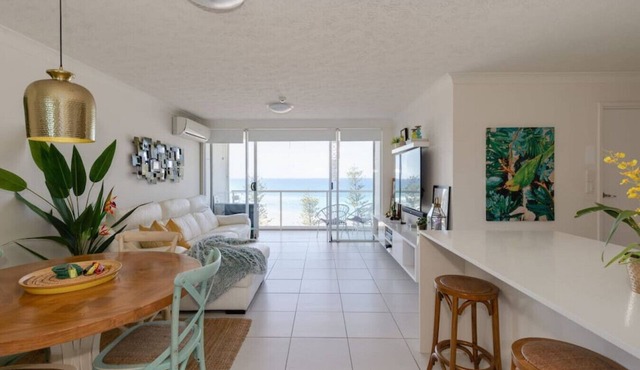 Wake-up to amazing views from a gorgeous apartment