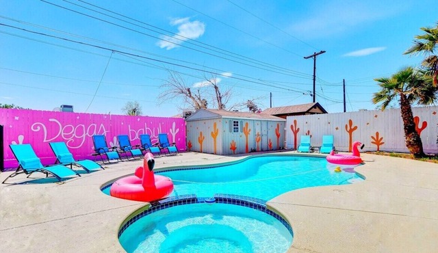 Want to visit Las Vegas without breaking the bank? We have exactly what you're looking for and more