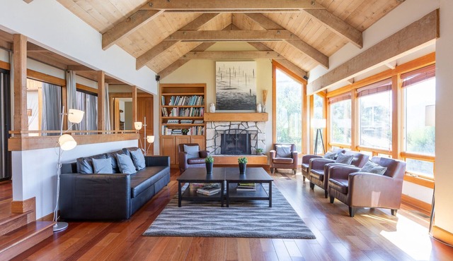 Waterfront Getaway San Francisco area