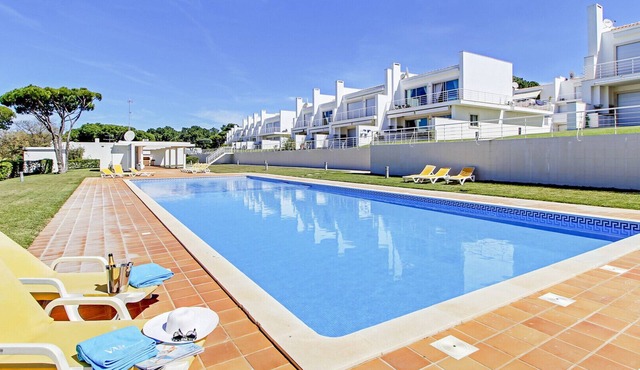 WINE VILLA
