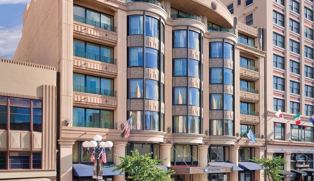 Wyndham Harbour Lights Studio Unit Sleeps 4