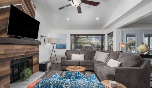 Your Reno-Tahoe Getaway, sleeps8