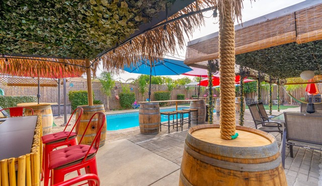 YouTube:TropicalParadiseFresno.Pool/Grill/Outdoor Cinema/OutdoorHeaters.PetFrien