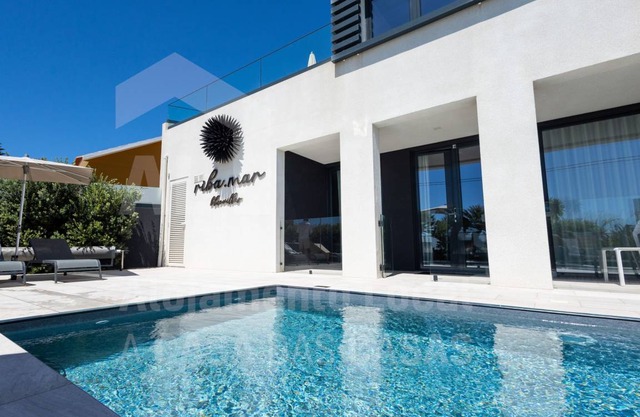 127 m² Apartment ∙ 3 bedrooms ∙ 6 guests