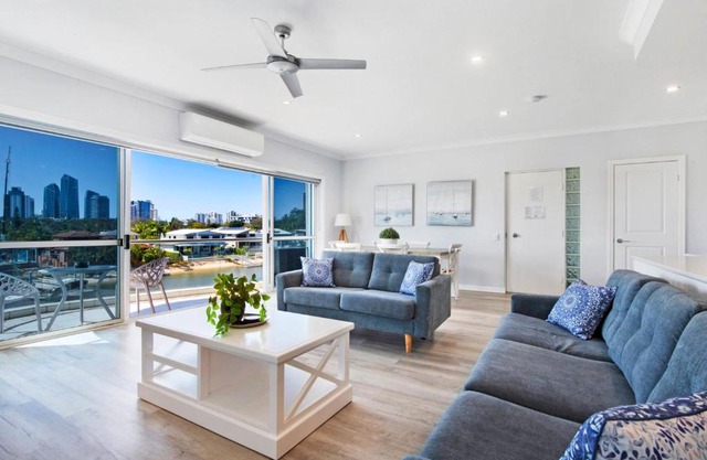 3br Broadbeach Lakefront Apartment - CoastHM