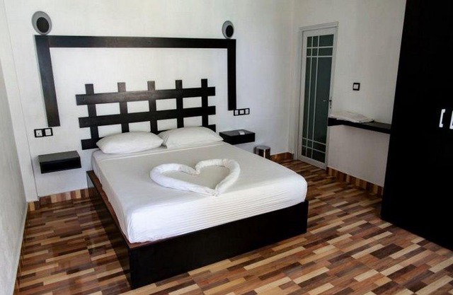 Dhonfulhafi Beach View & Spa