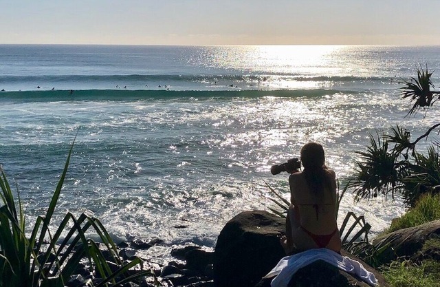 Opposite Burleigh Beach (Swell Resort) - Fantastic Family accomodation sleeps 8