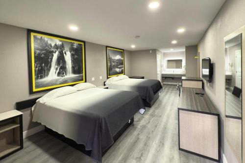 Wyndham Visalia 