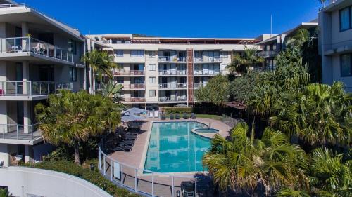 Swell Resort 
