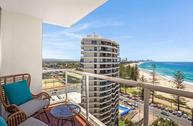 The apartment in the heart of Burleigh, in Burleigh. Level3!