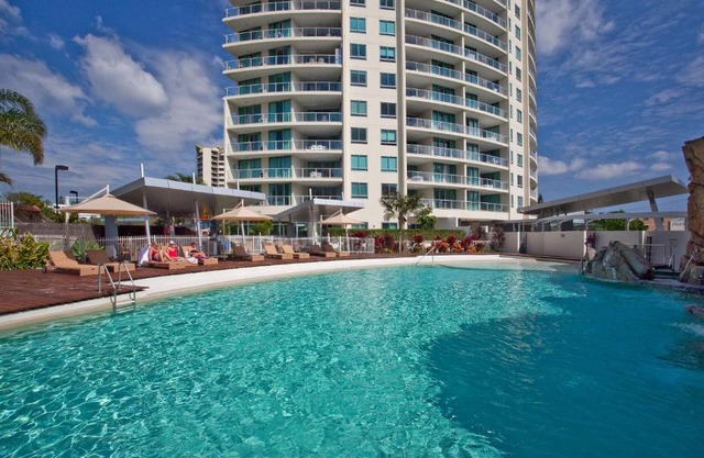 Wings Penthouses - QStay