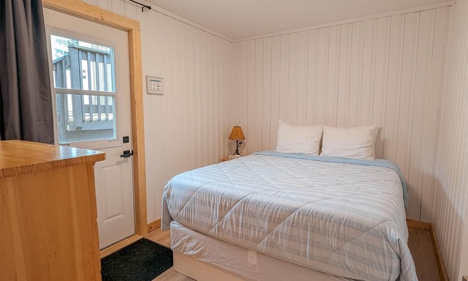 Ucluelet Hotel | 1-Bedroom Full Kitchen | Ocean View