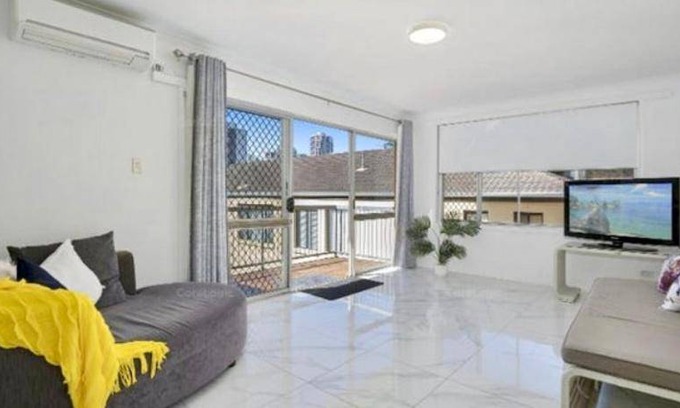 Surfers Paradise Apartment | 105 m² Apartment ∙ 2 bedrooms ∙ 6 guests