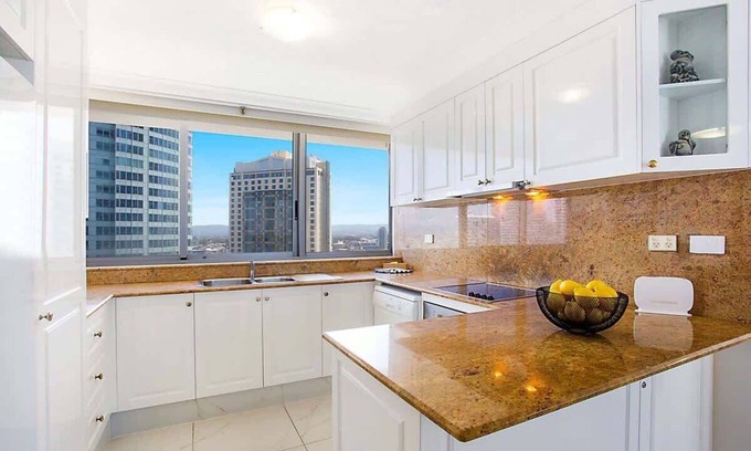 Surfers Paradise Apartment | 12D Peninsula Summary