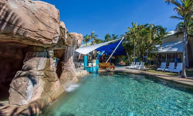 Mermaid Beach Apartment | 165 m² Serviced apartment ∙ 127 guests