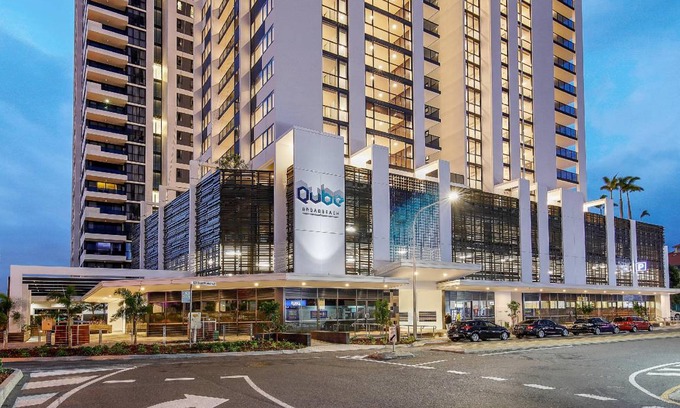 Broadbeach Apartment | 170 m² Serviced apartment ∙ 3 bedrooms ∙ 127 guests